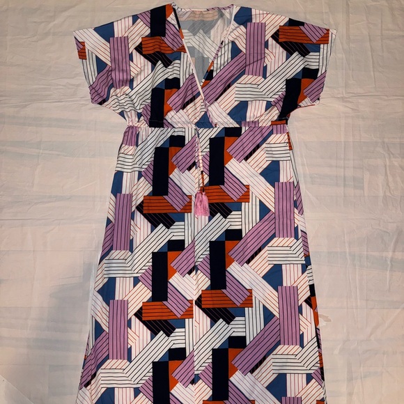 Geometric Patterned Midi Dress - Picture 1 of 6